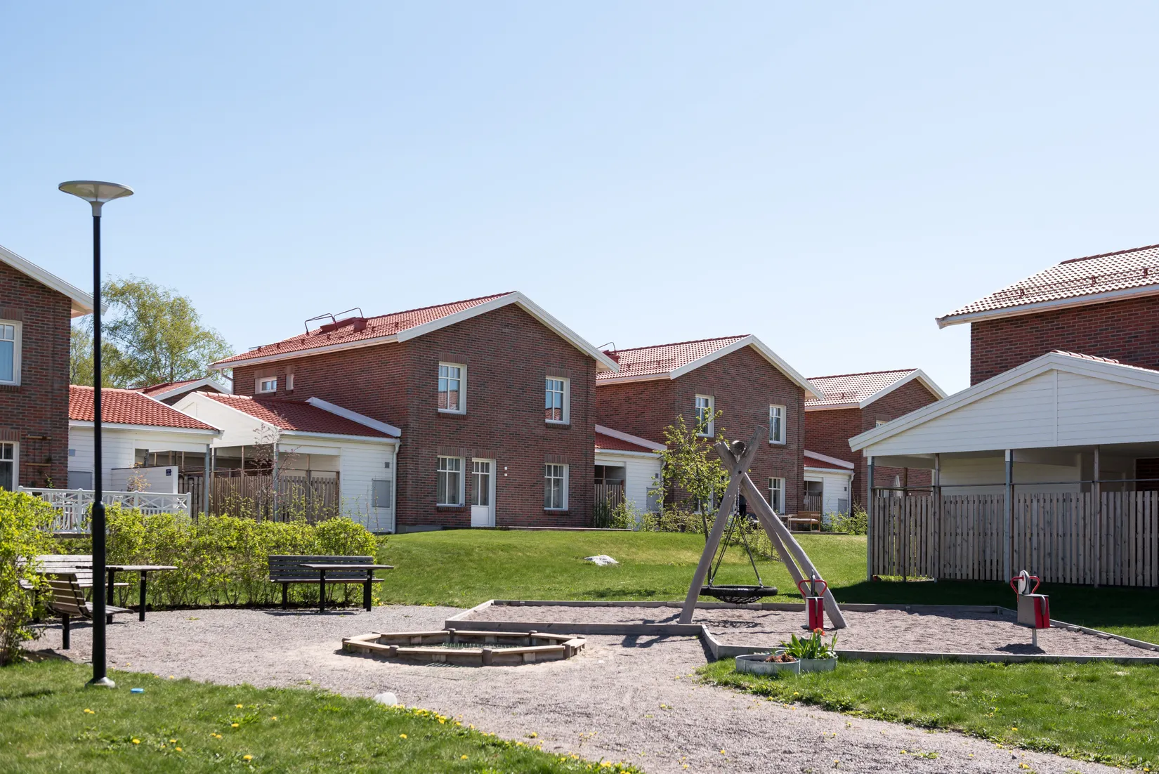 Bostadsrätt, Radhus, Skördevägen 20, Bålsta Väppeby Äng, Håbo