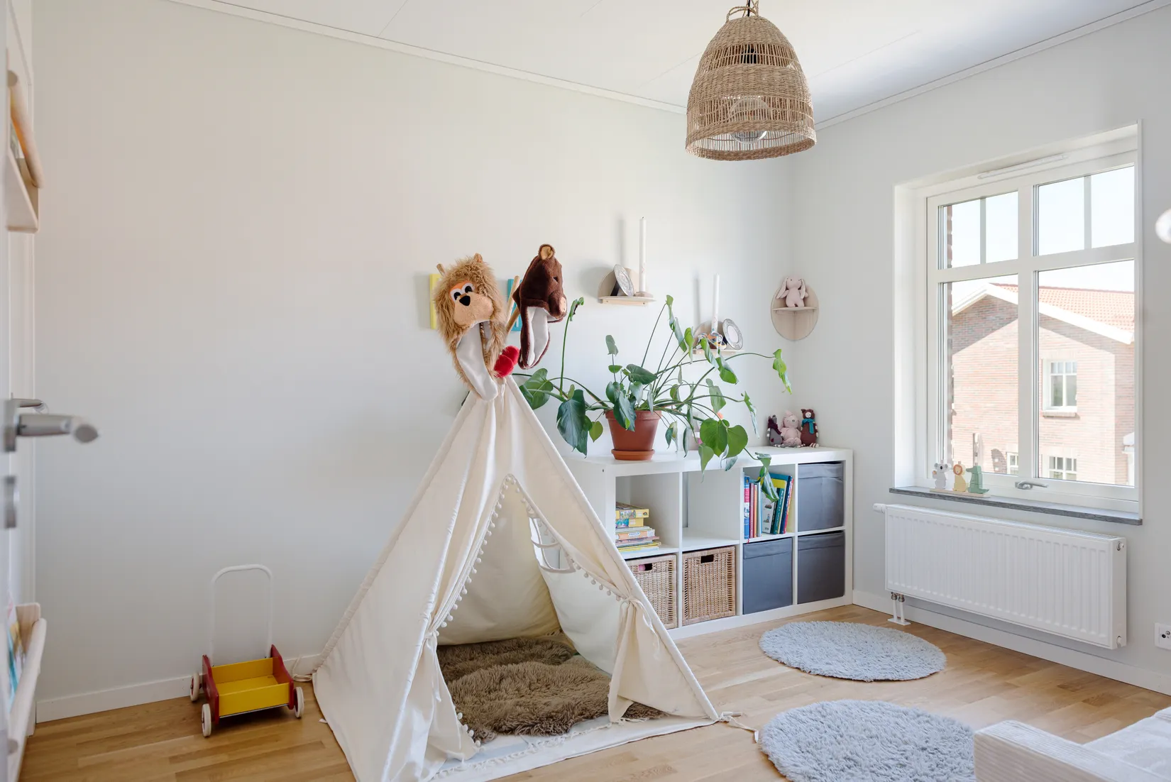 Bostadsrätt, Radhus, Skördevägen 20, Bålsta Väppeby Äng, Håbo