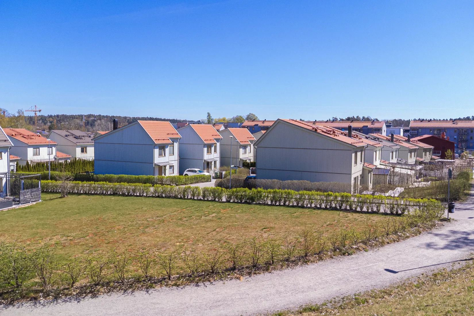 Tomt, Lantarbetargatan 10, Eds Allé, Upplands Väsby