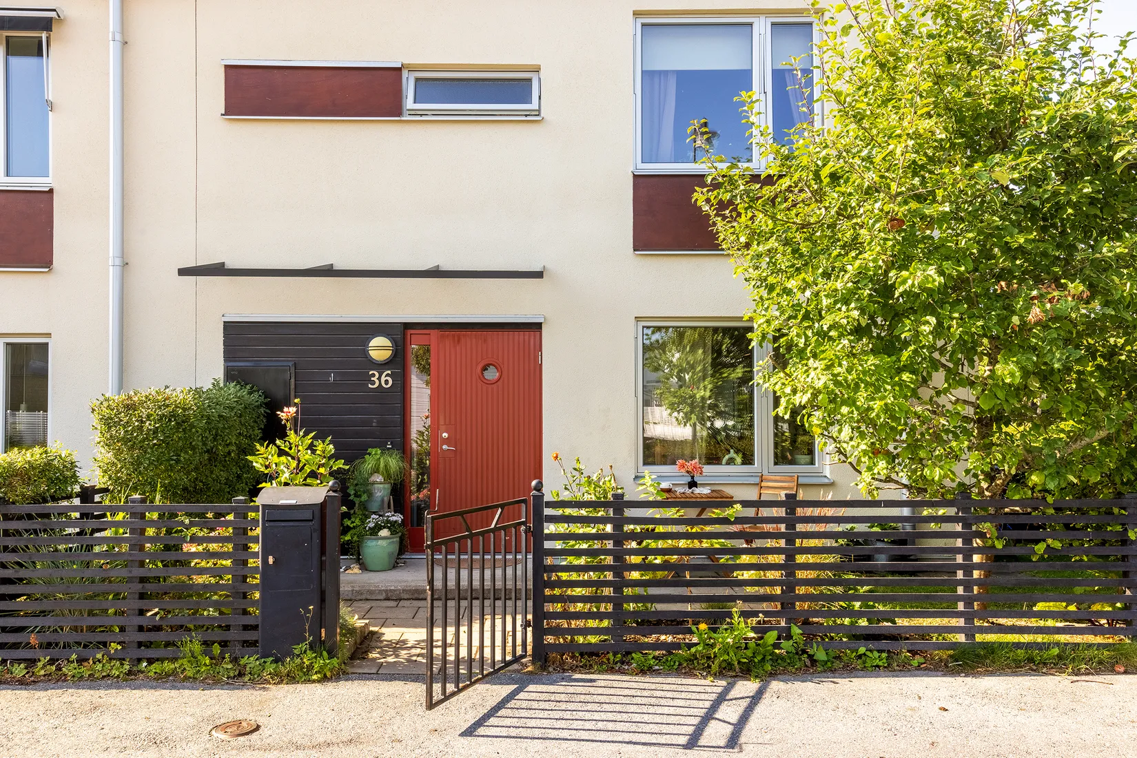 Villa, Radhus, Greta Arwidssons väg 36, Gamla Uppsala, Uppsala