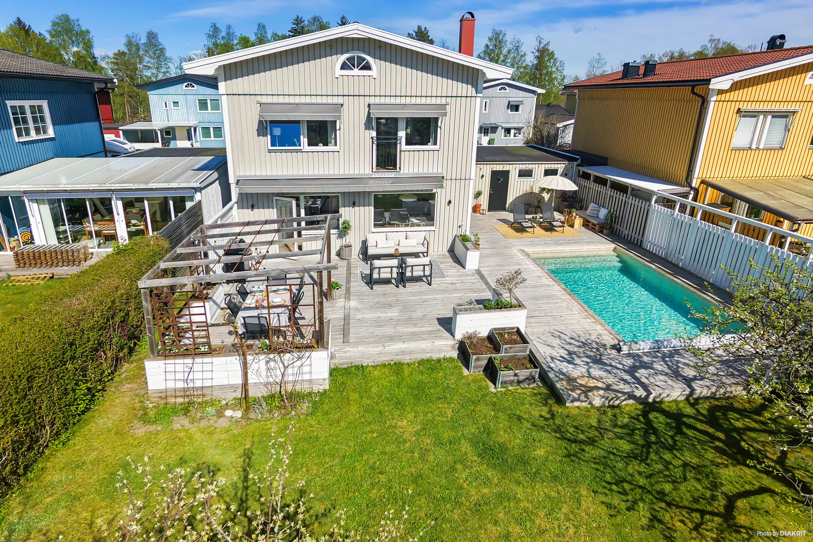 Villa, Radhus, Kikarvägen 12, Viksjö, Järfälla