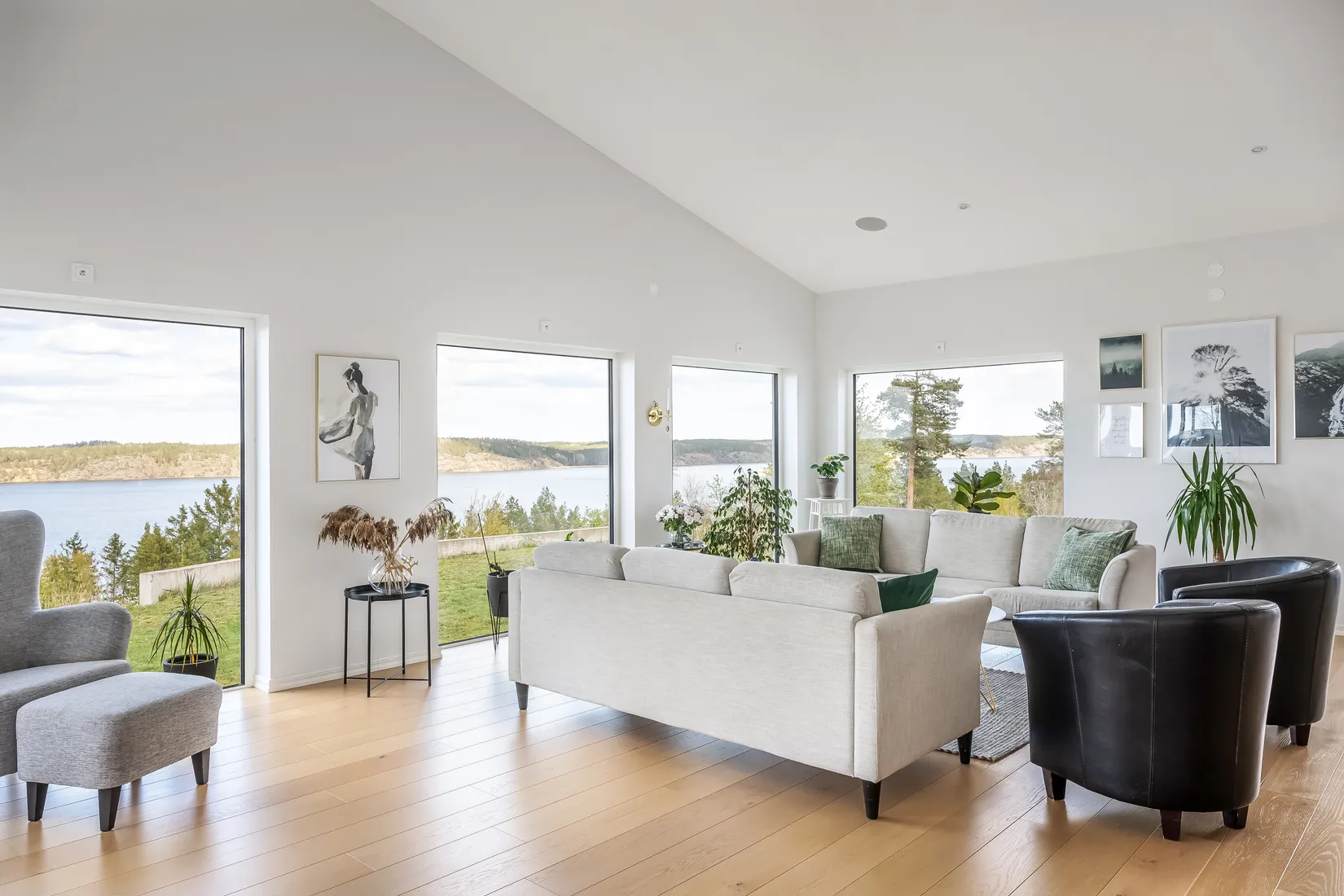 Villa, Husaby strand 18, Söderköping