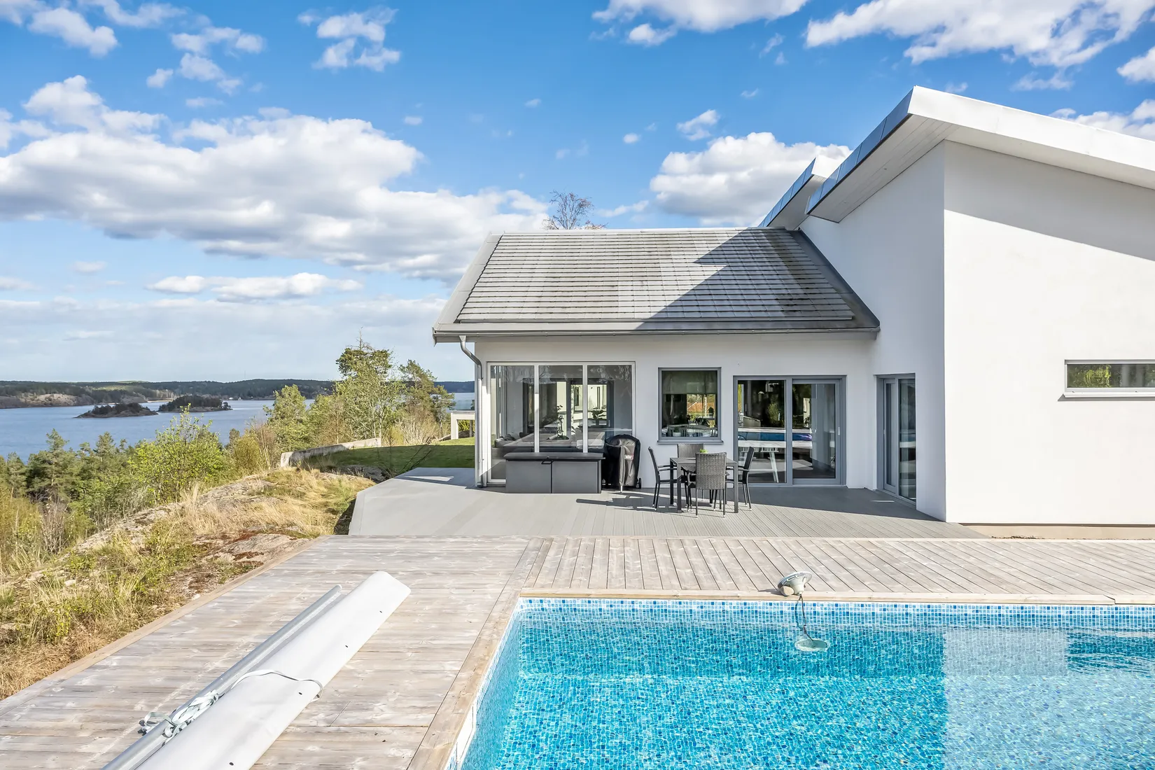Villa, Husaby strand 18, Söderköping