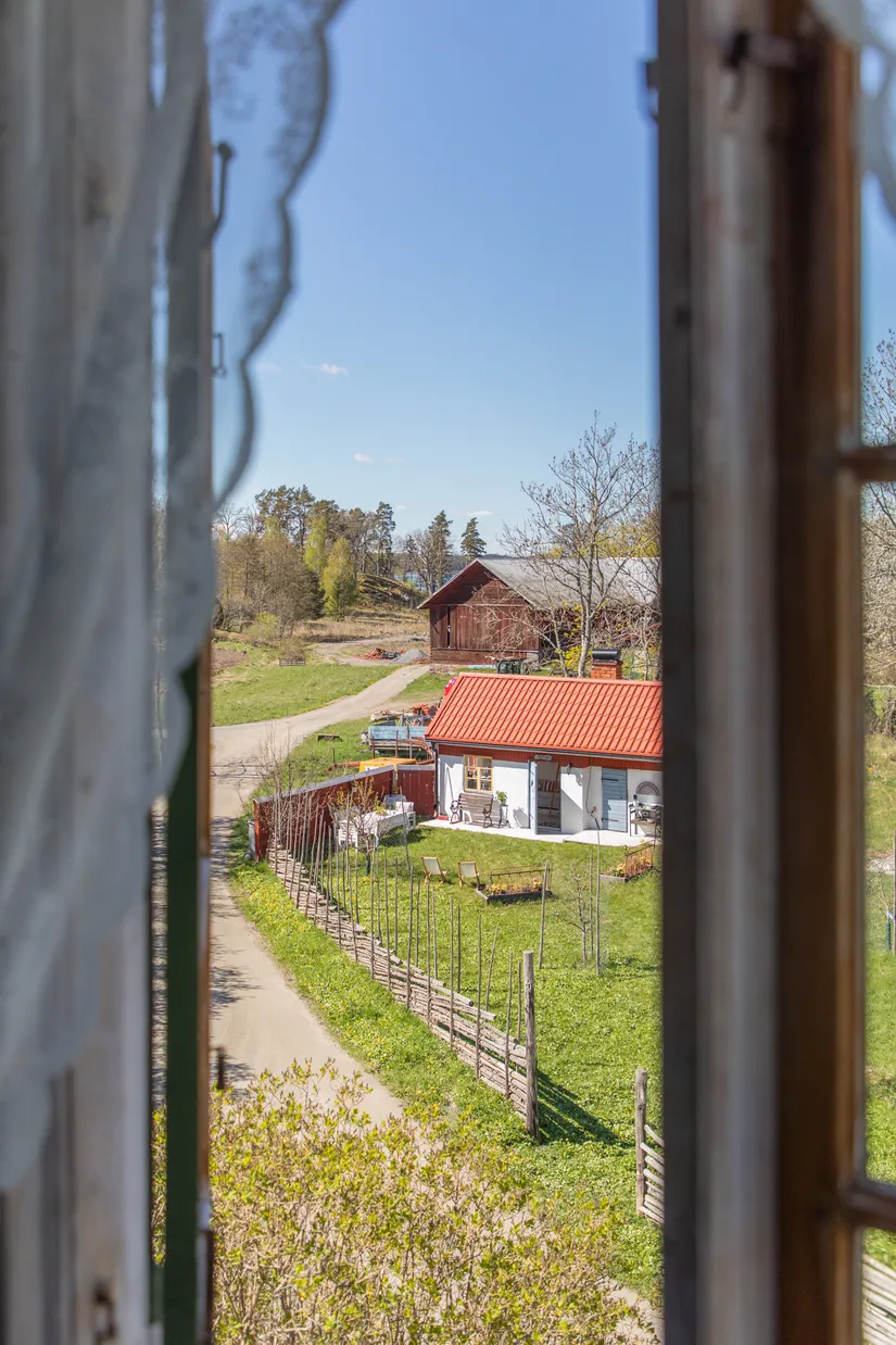 Gård/Skog, Svartnö byväg 8, Svartnö, Norrtälje
