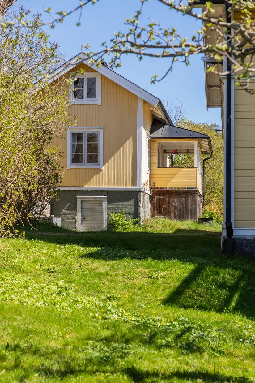 Gård/Skog, Svartnö byväg 8, Svartnö, Norrtälje