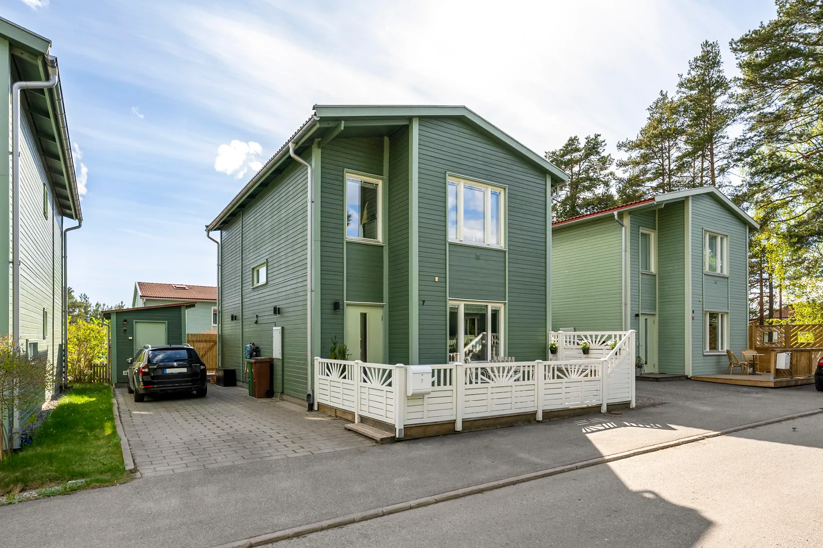Villa, Skvadrongränd 7, Stäket, Järfälla