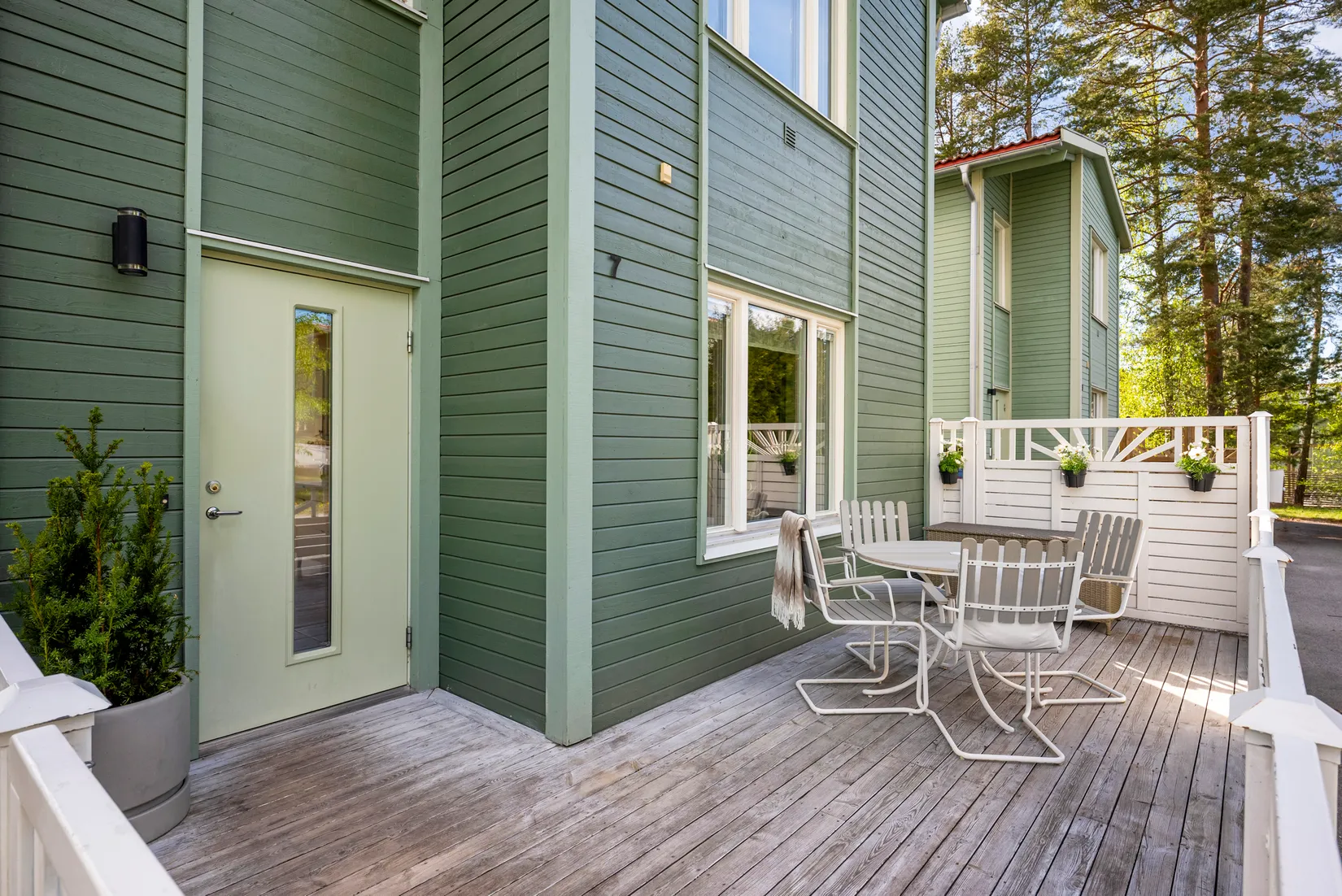 Villa, Skvadrongränd 7, Stäket, Järfälla