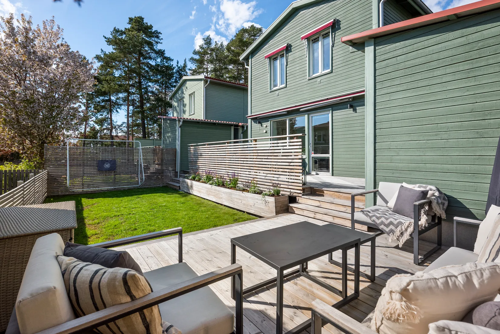 Villa, Skvadrongränd 7, Stäket, Järfälla