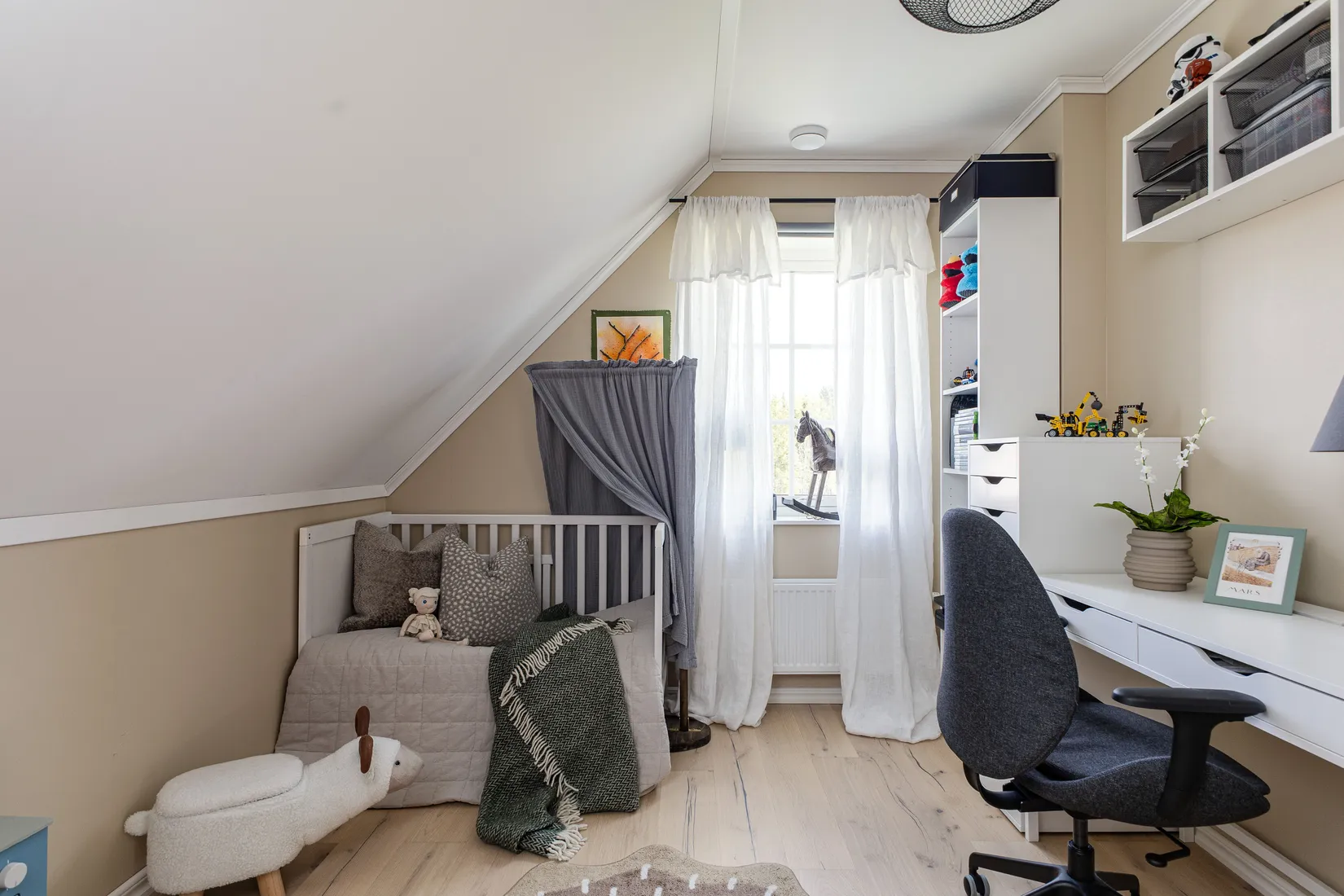 Villa, Skästa byväg 81, Skästa Hage, Västerås