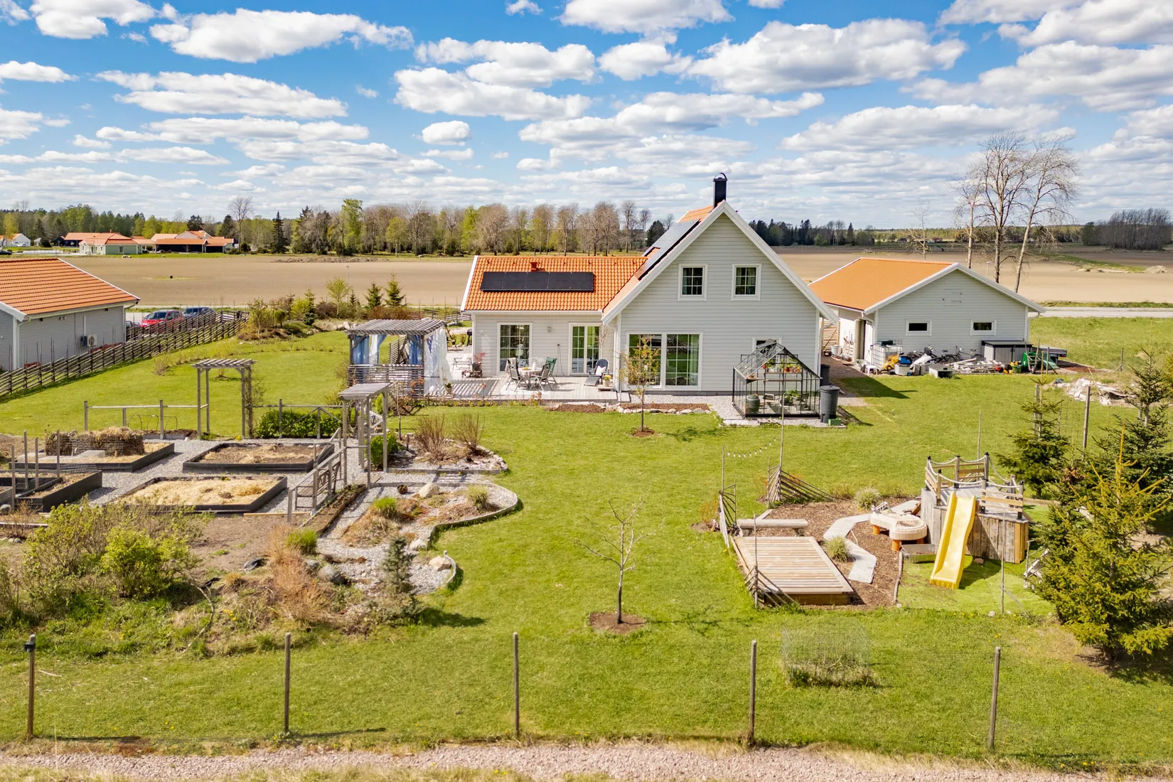 Villa, Skästa byväg 81, Skästa Hage, Västerås