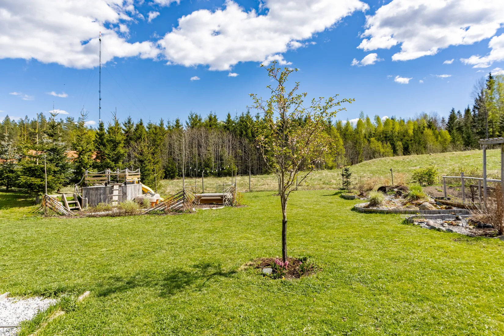 Villa, Skästa byväg 81, Skästa Hage, Västerås