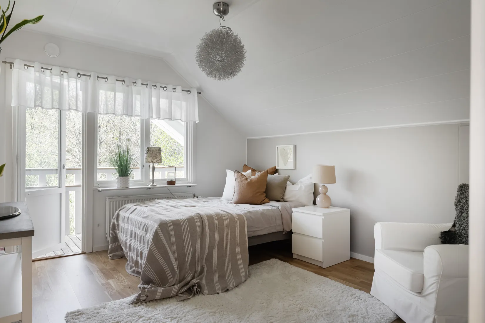 Villa, Radhus, Sjövindsgatan 4, Kungsbacka - Tingberget, Kungsbacka