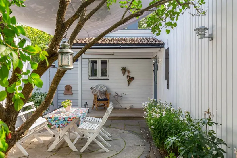 Villa, Radhus, Rosengårdsvägen 57, Dragonvreten/Rosengården , Vallentuna