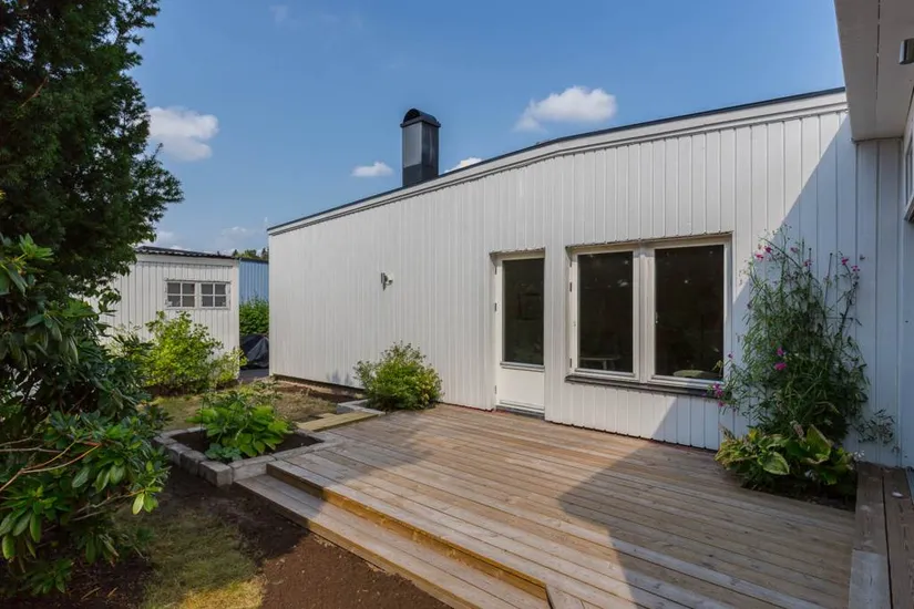 Villa, Radhus, Rosengårdsvägen 57, Dragonvreten/Rosengården , Vallentuna