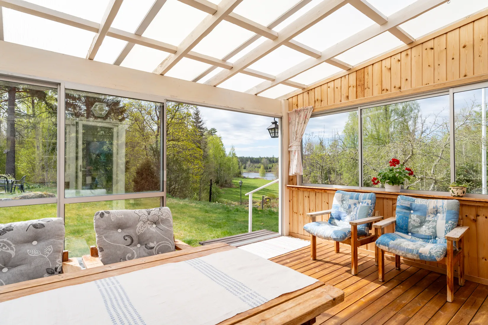 Villa, Lilla Hällaren, Slytan, Eskilstuna