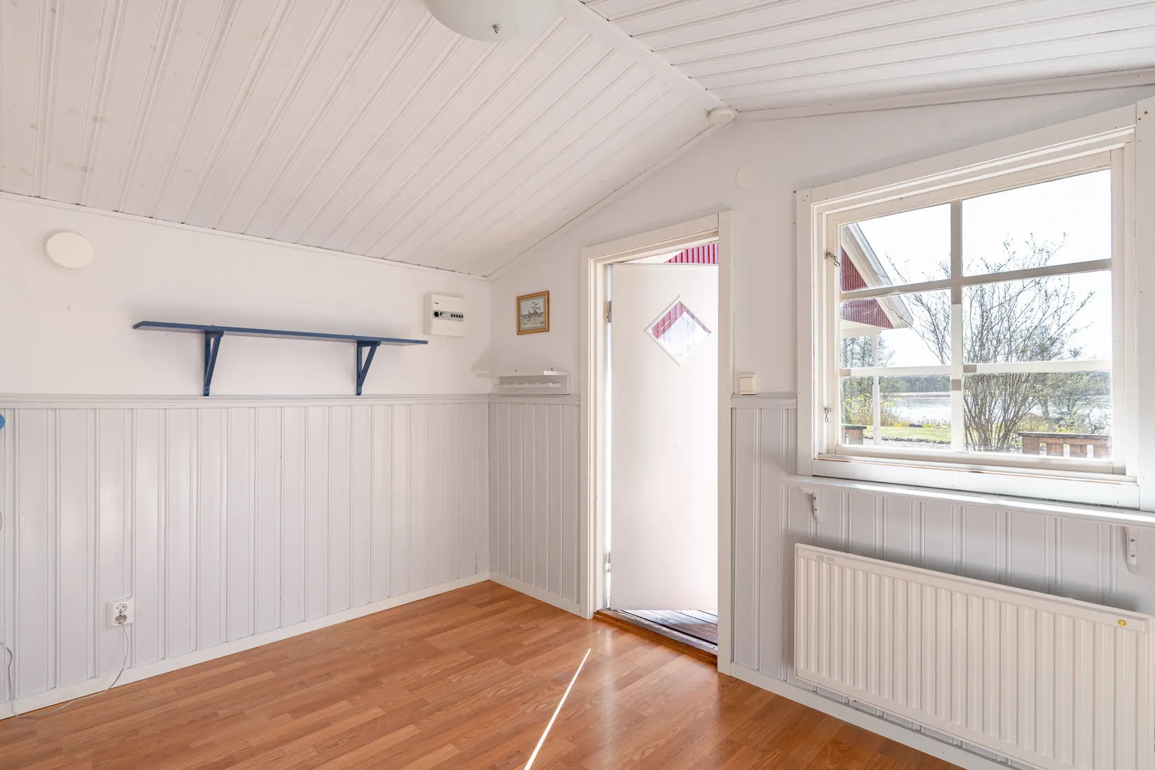 Villa, Holmtorpsvägen 31, Mälarbaden, Eskilstuna