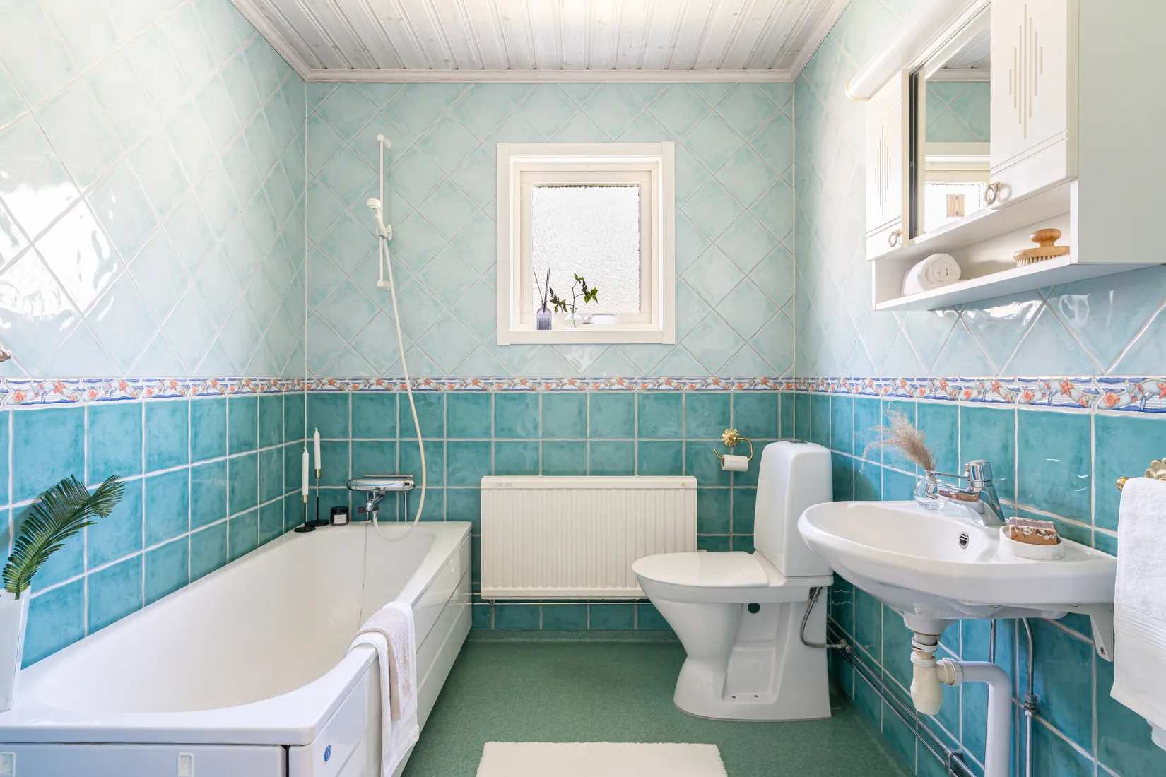 Villa, Holmtorpsvägen 31, Mälarbaden, Eskilstuna