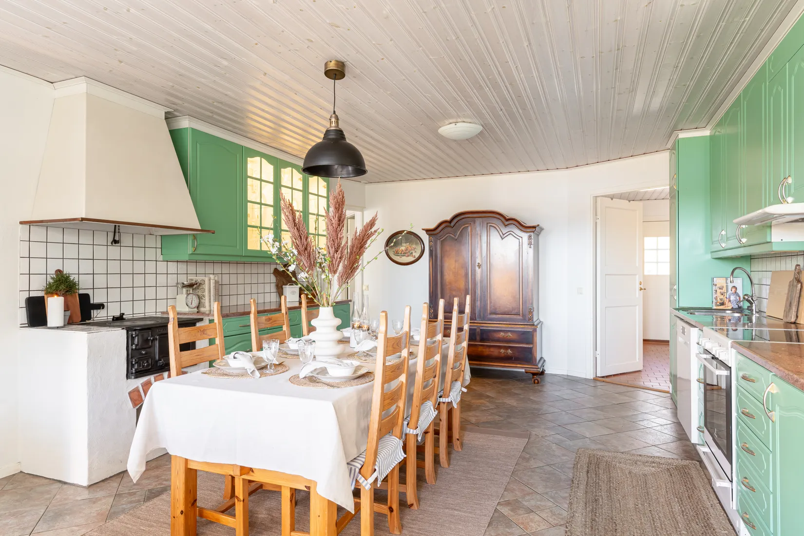 Villa, Holmtorpsvägen 31, Mälarbaden, Eskilstuna
