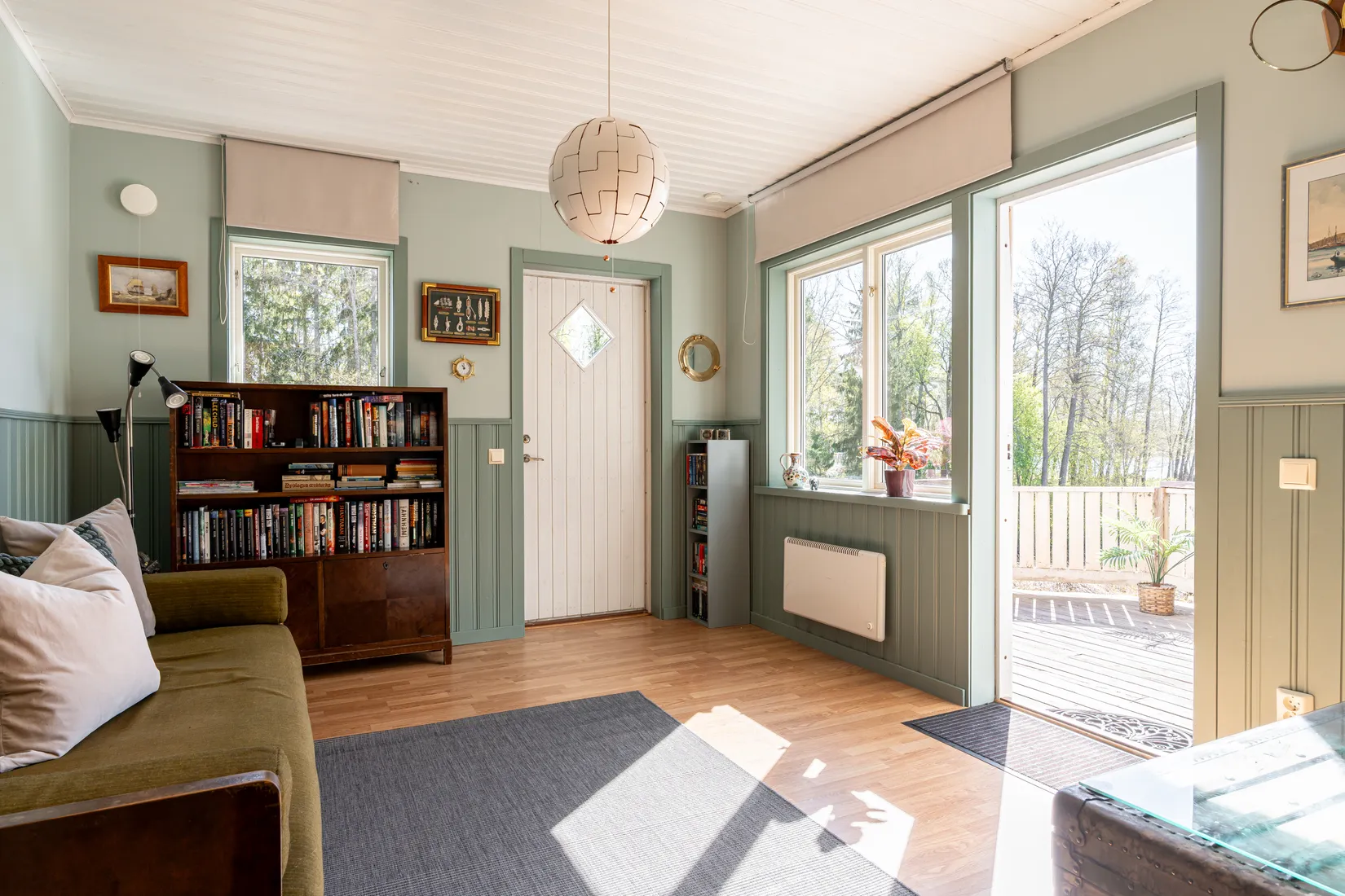 Villa, Holmtorpsvägen 31, Mälarbaden, Eskilstuna