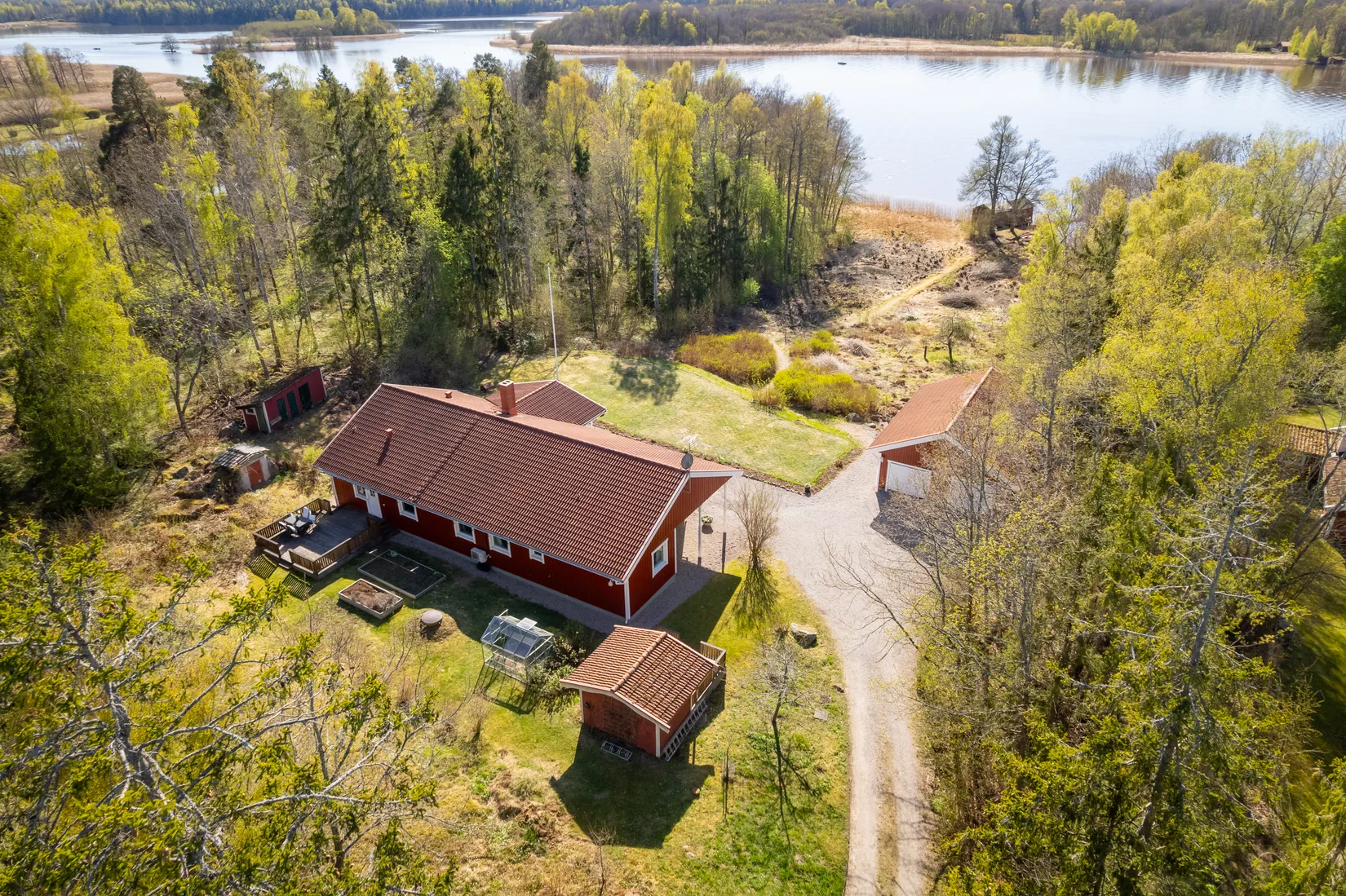 Villa, Holmtorpsvägen 31, Mälarbaden, Eskilstuna