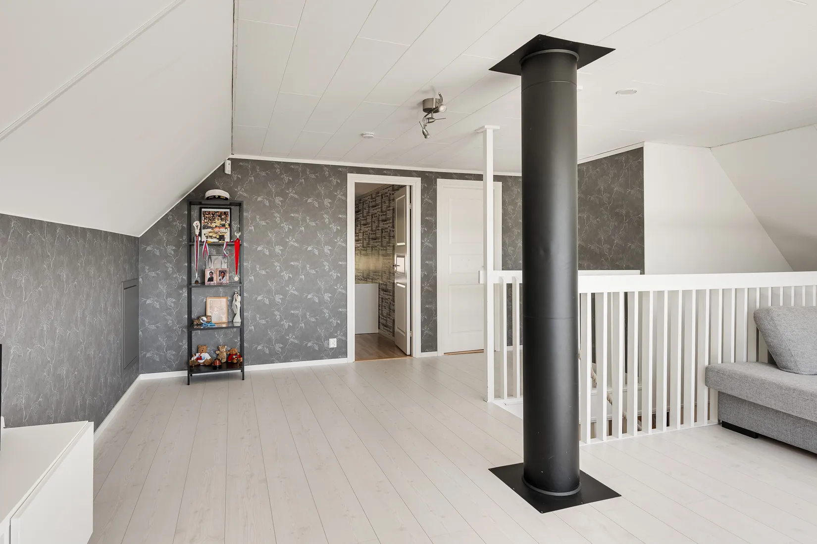 Villa, Vitbergsgatan 24, Haga, Härnösand
