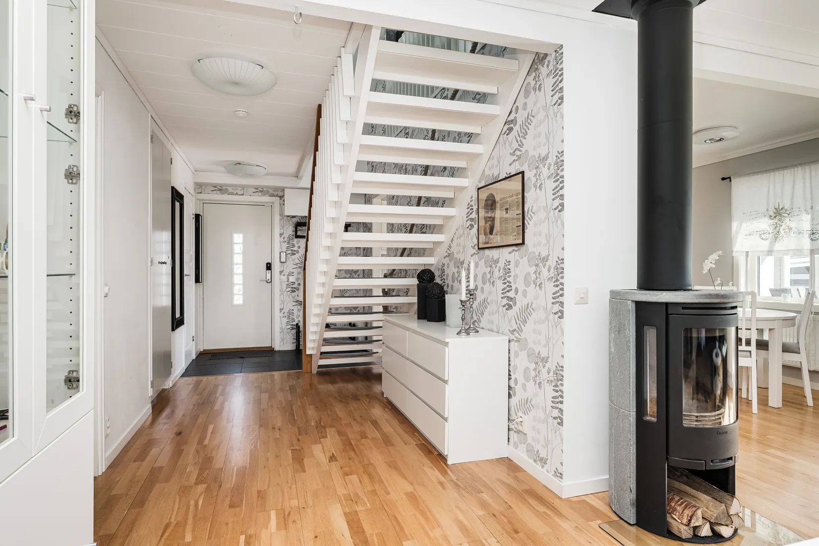 Villa, Vitbergsgatan 24, Haga, Härnösand