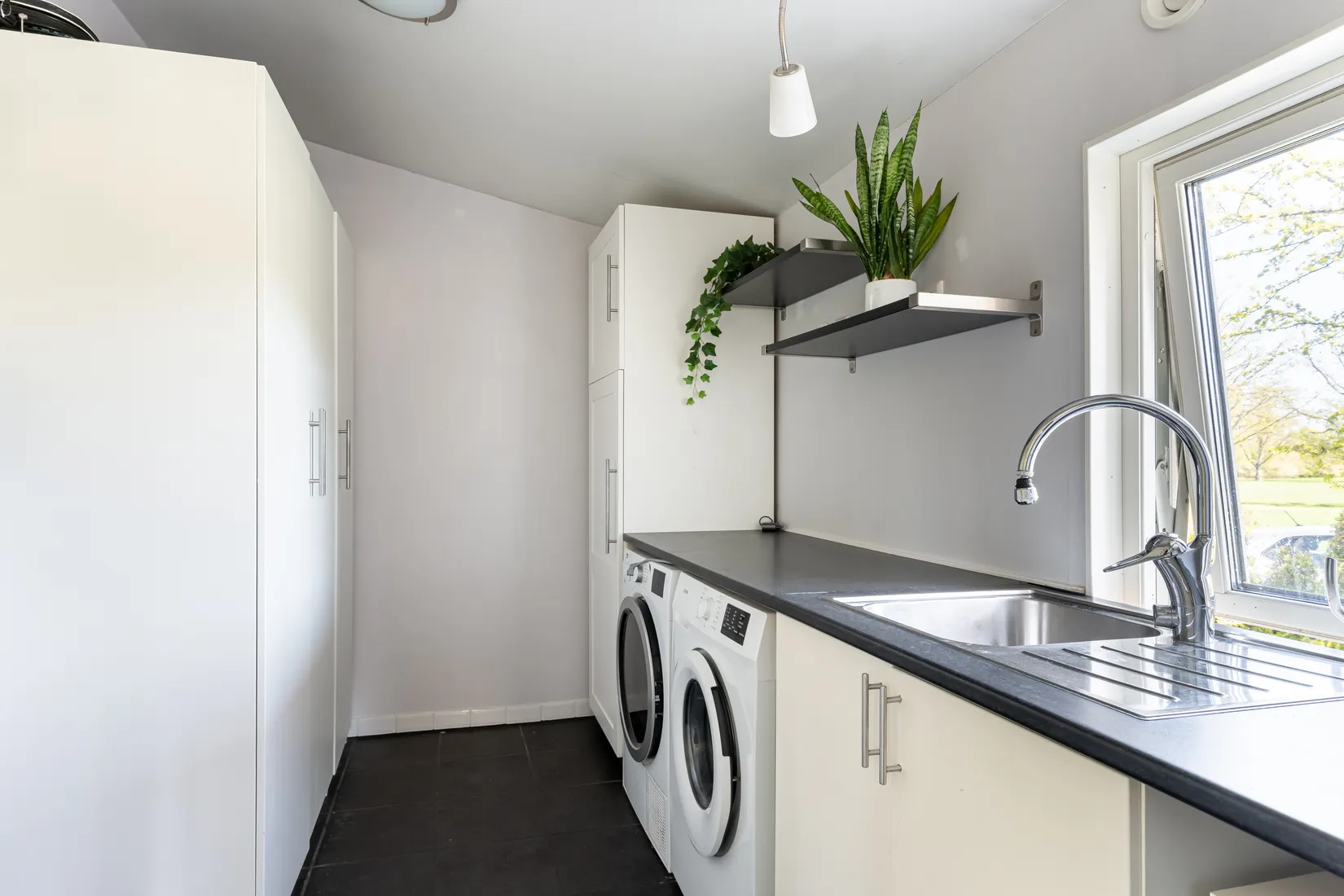 Bostadsrätt, Radhus, Skomakarvägen 6K, Lundby, Eskilstuna