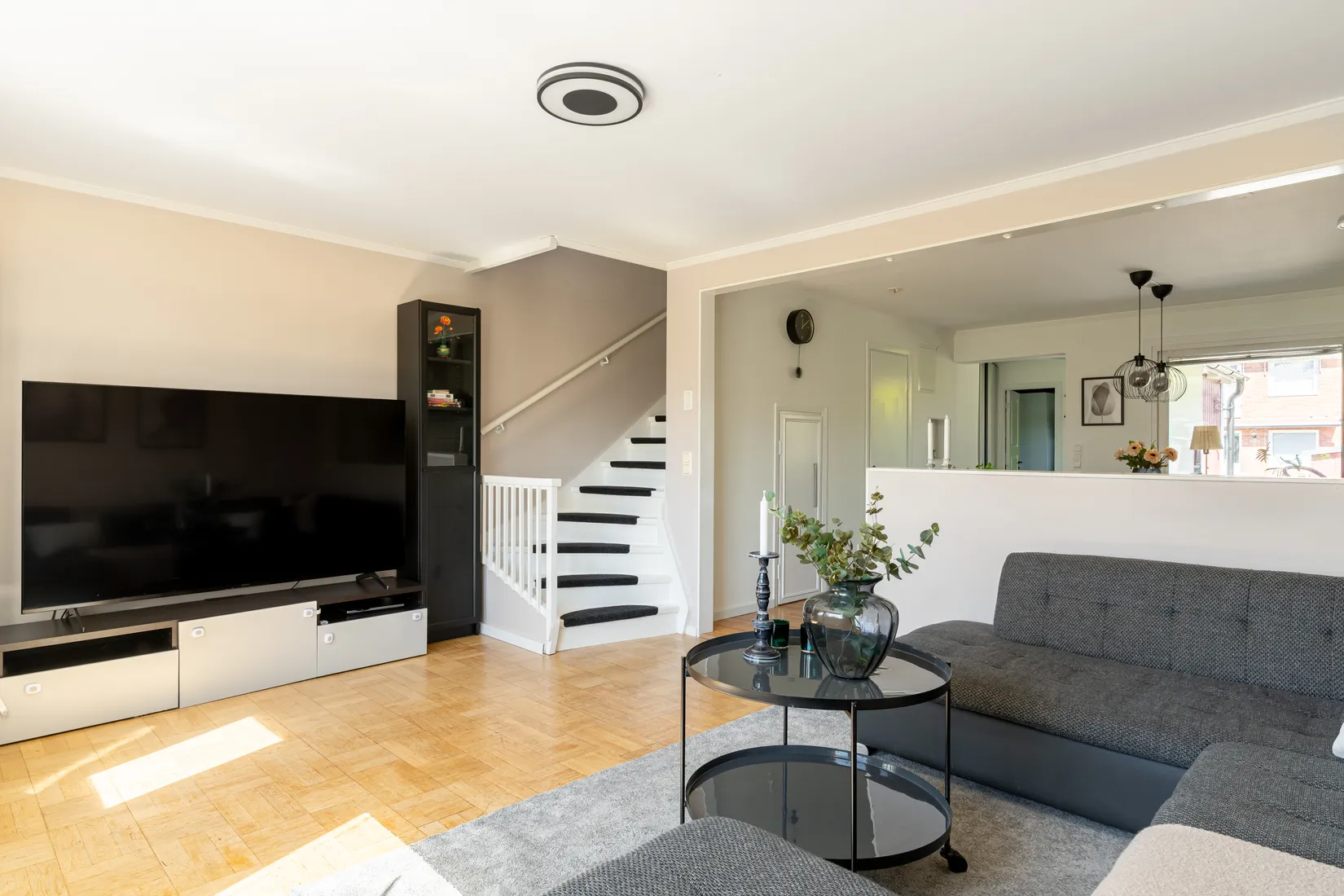 Bostadsrätt, Radhus, Skomakarvägen 6K, Lundby, Eskilstuna