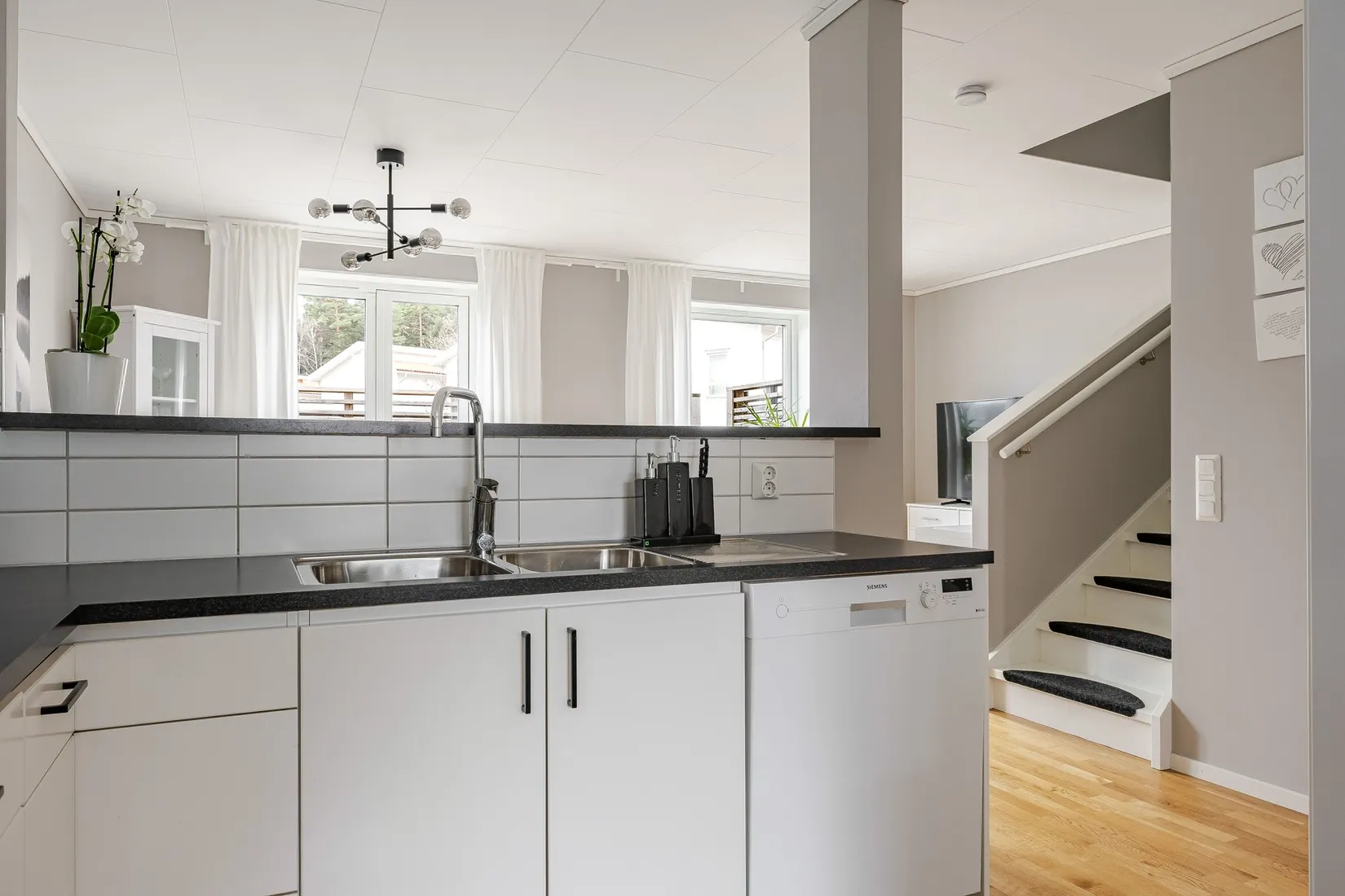 Bostadsrätt, Radhus, Blåeldsbågen 22, Sturefors, Linköping