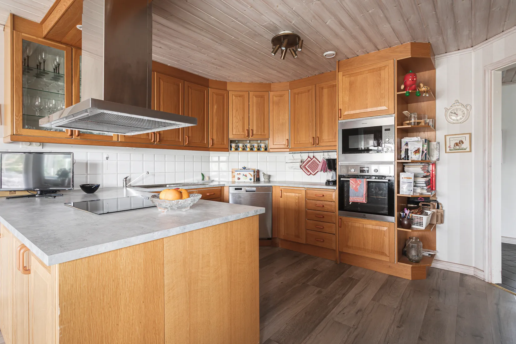 Villa, Stenolles backe 11, Ingarö - Fågelvikshöjden, Värmdö