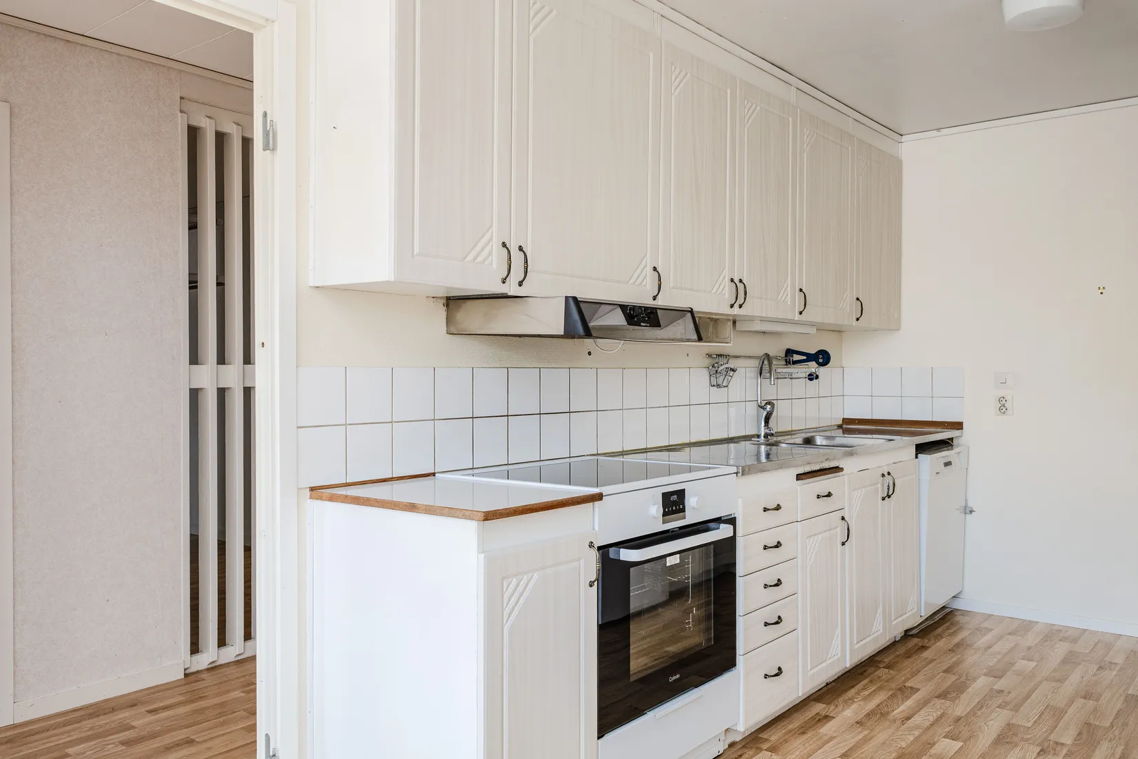 Villa, Radhus, Tallörtsgatan 42, Munksundet, Enköping
