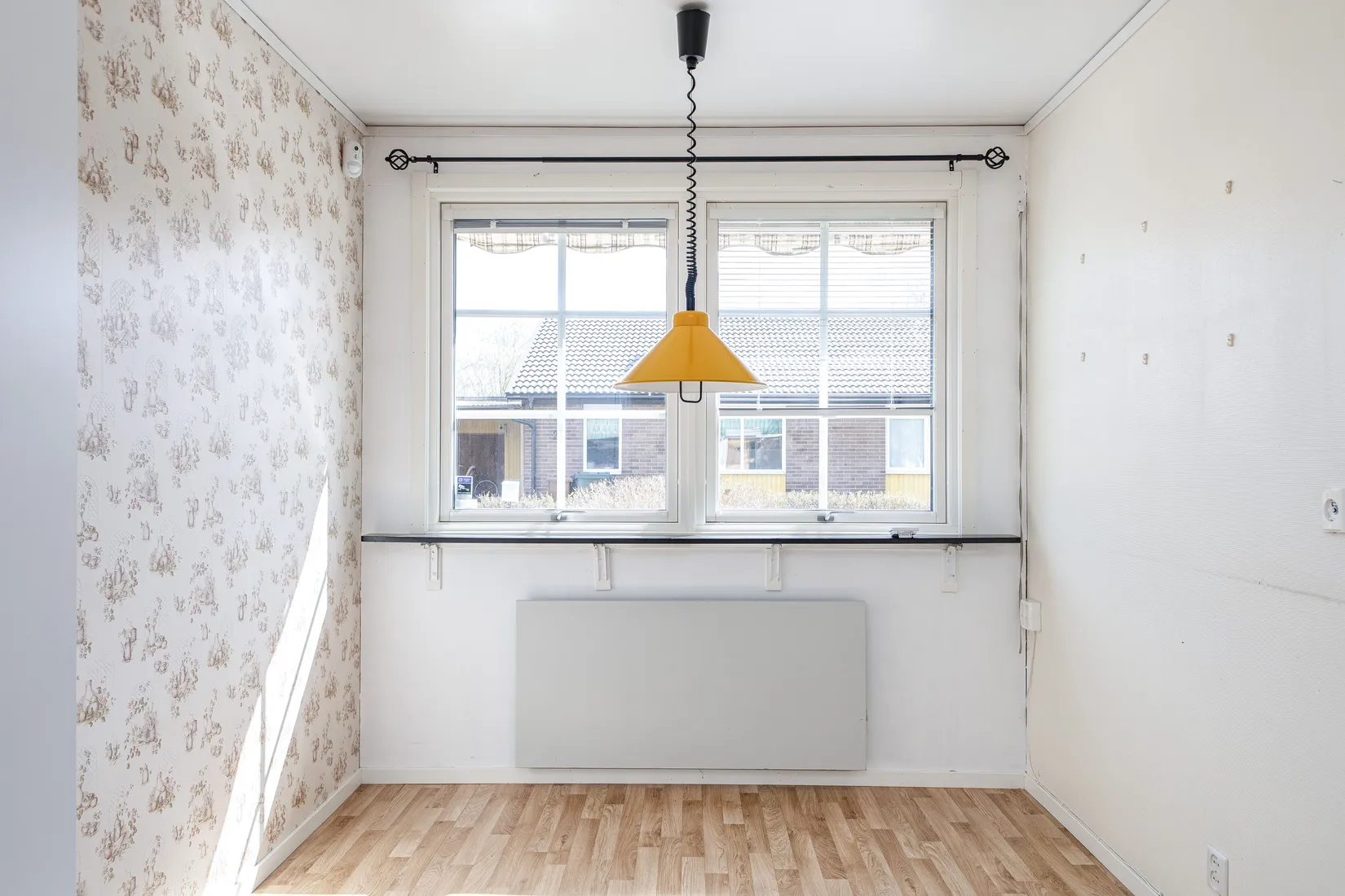 Villa, Radhus, Tallörtsgatan 42, Munksundet, Enköping