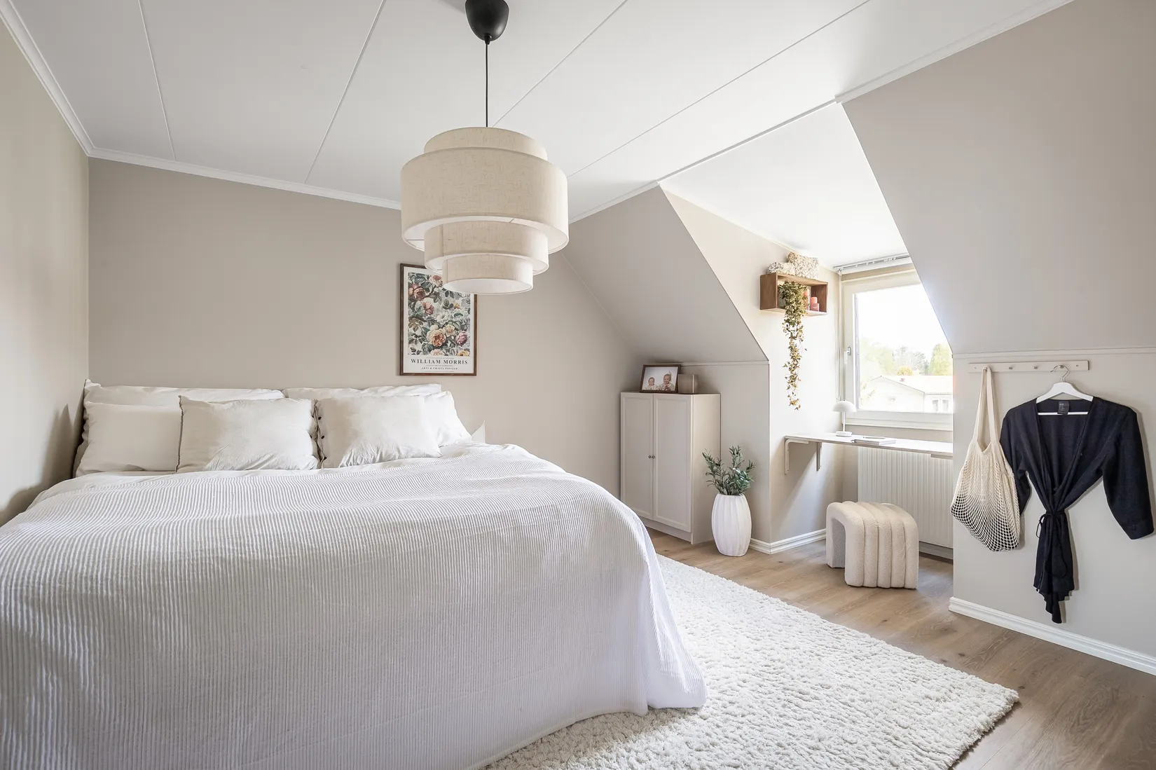 Radhus, Slöjmolnsvägen 5, Storvreta, Uppsala