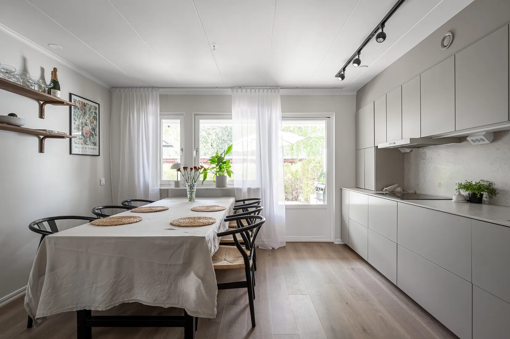 Radhus, Slöjmolnsvägen 5, Storvreta, Uppsala