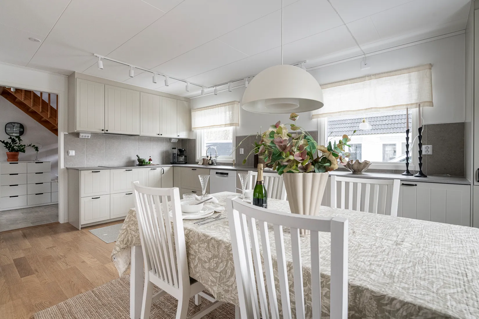 Villa, Stensbovägen 11, Dingtuna, Västerås