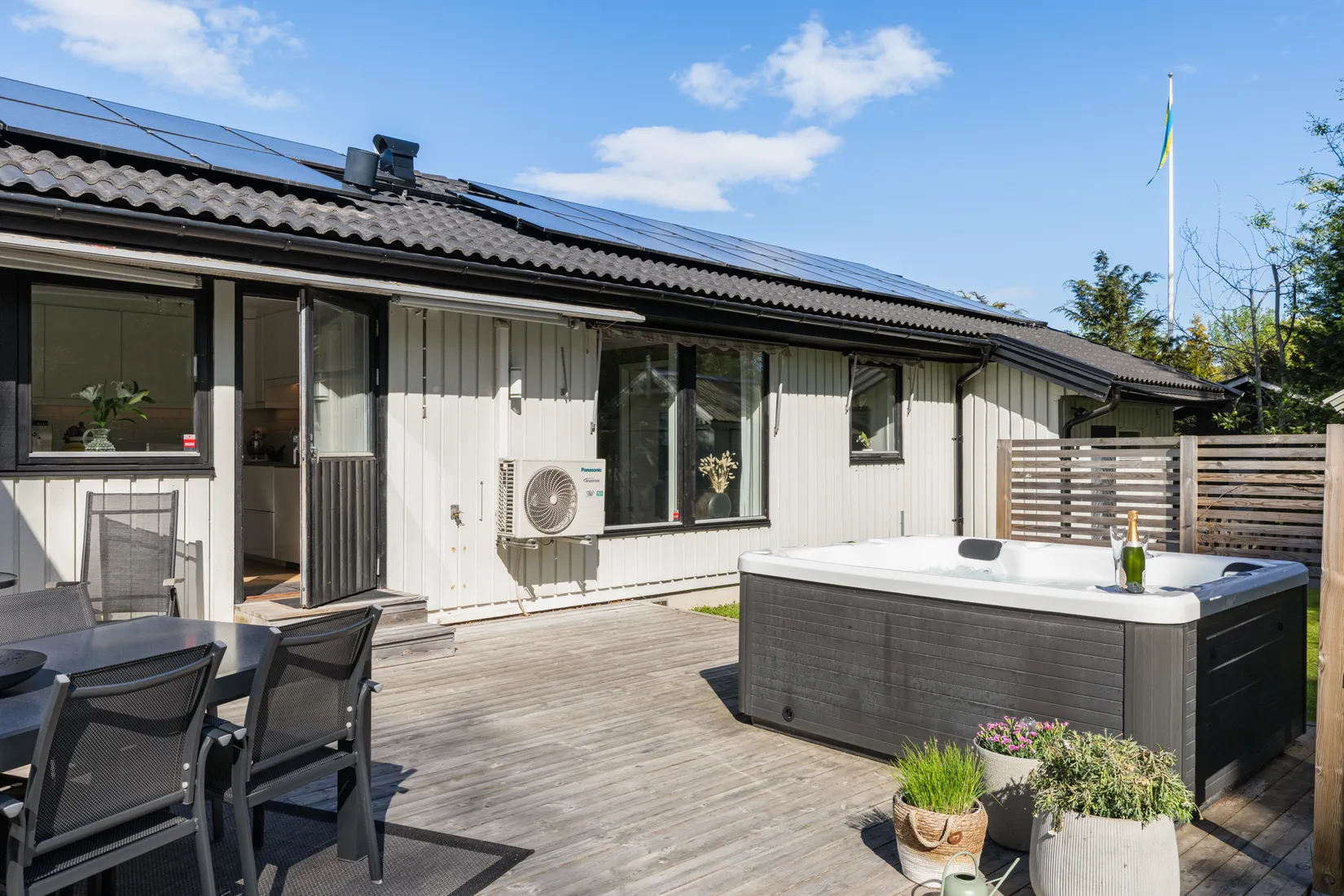 Villa, Lindalsvägen 20B, Hanviken/Trollbäcken, Tyresö