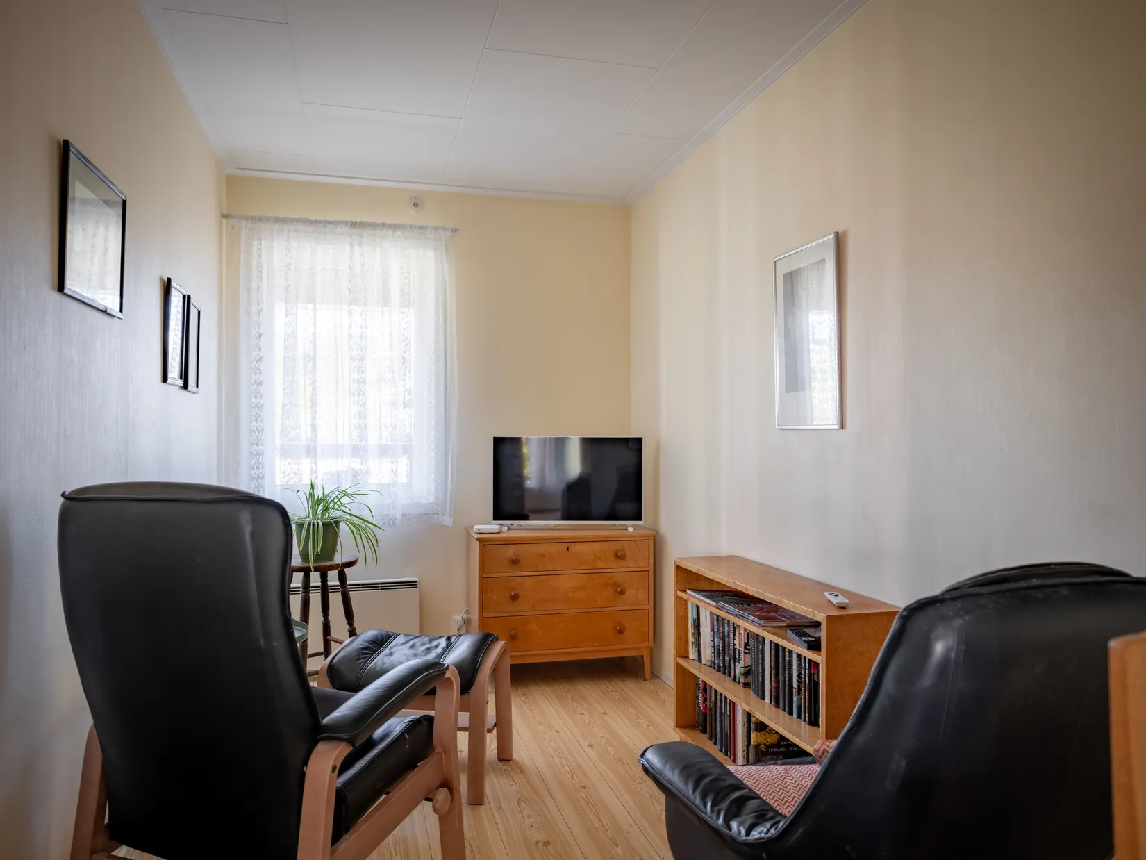 Villa, Radhus, Gullrisvägen 7, Bollstanäs, Upplands Väsby