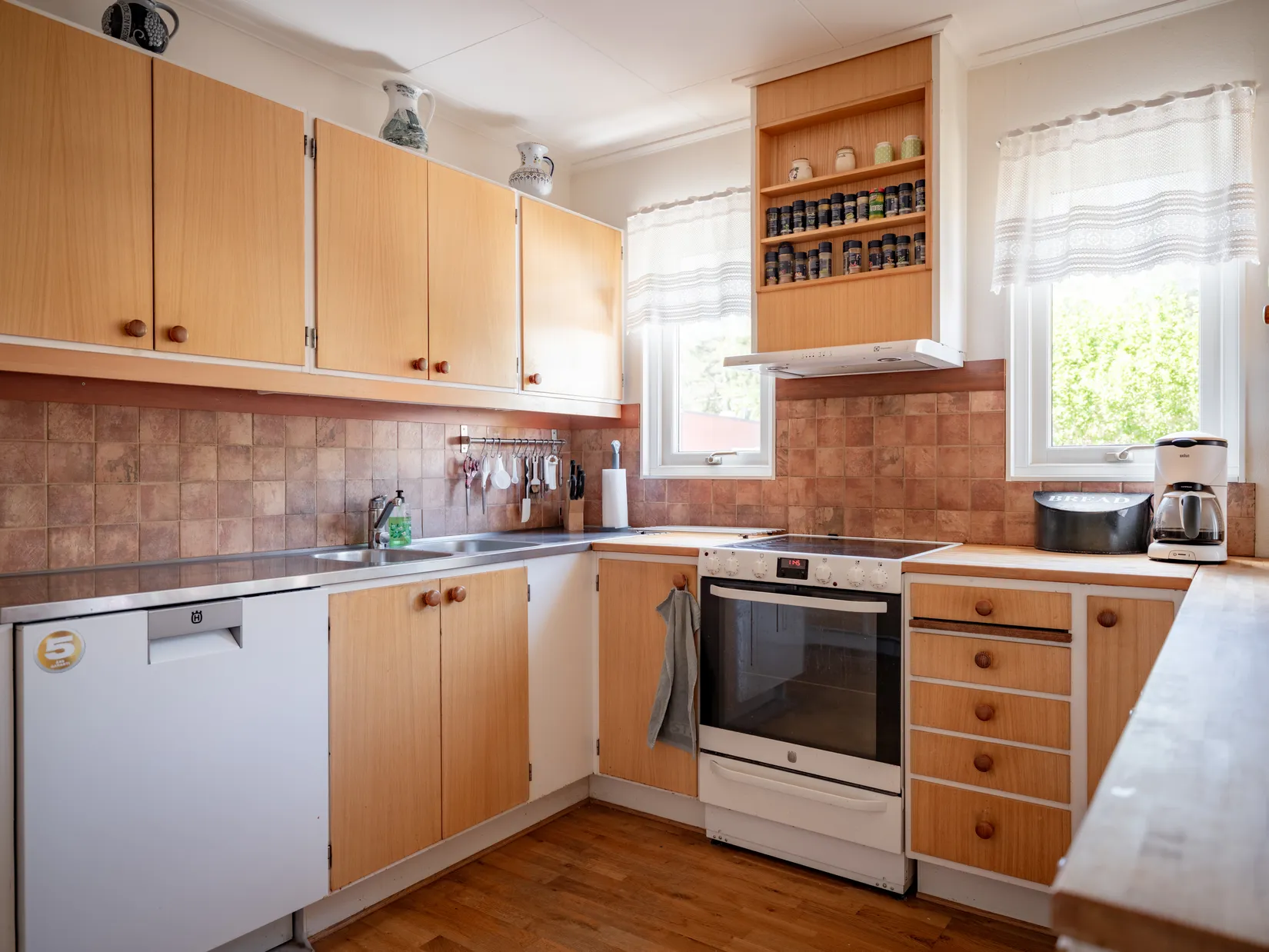 Villa, Radhus, Gullrisvägen 7, Bollstanäs, Upplands Väsby