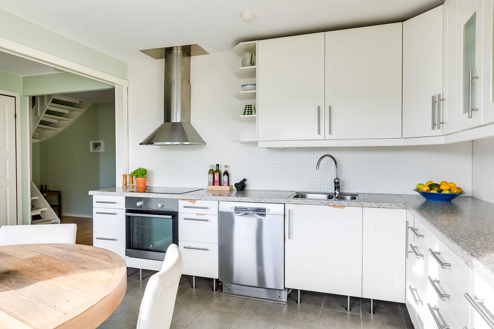 Radhus, Banvägen 100, Burlöv