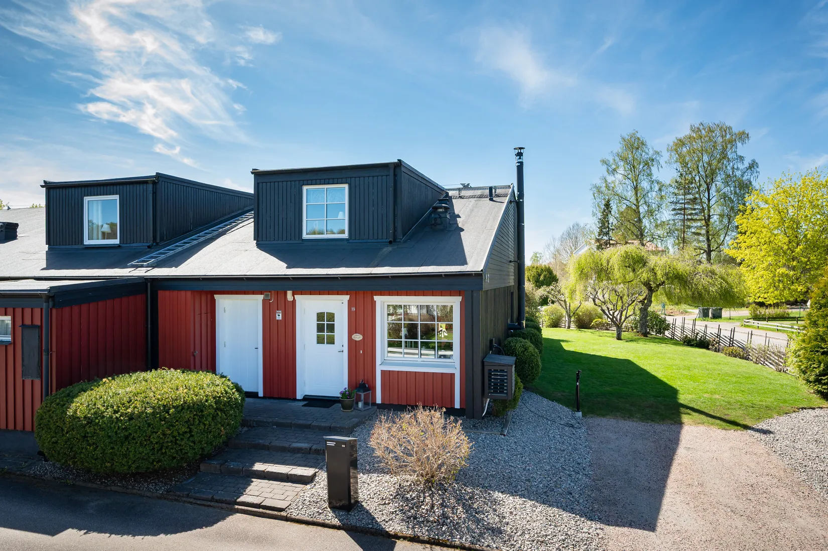 Villa, Radhus, Nanogatan 19, Boda, Borås