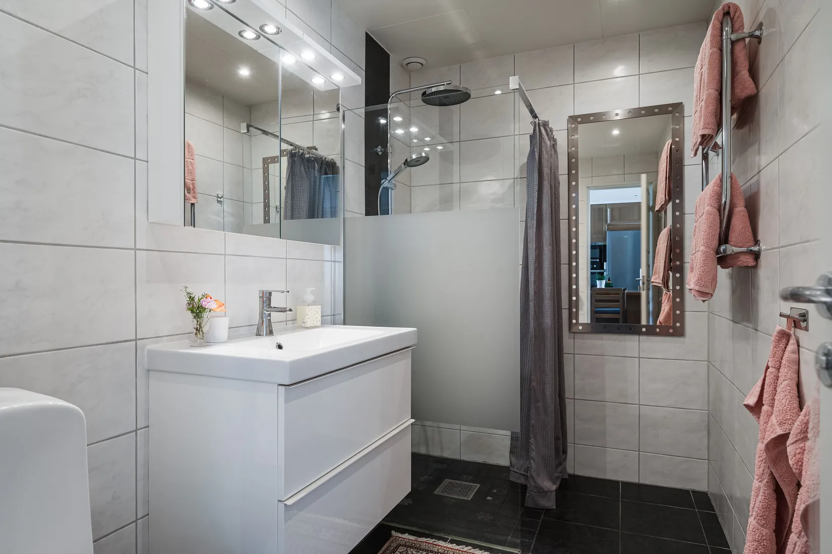 Villa, Radhus, Nanogatan 19, Boda, Borås