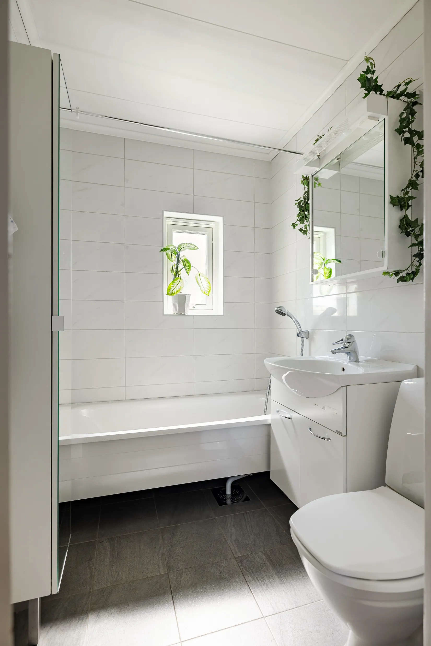 Villa, Källvägen 12, Danholn, Falun