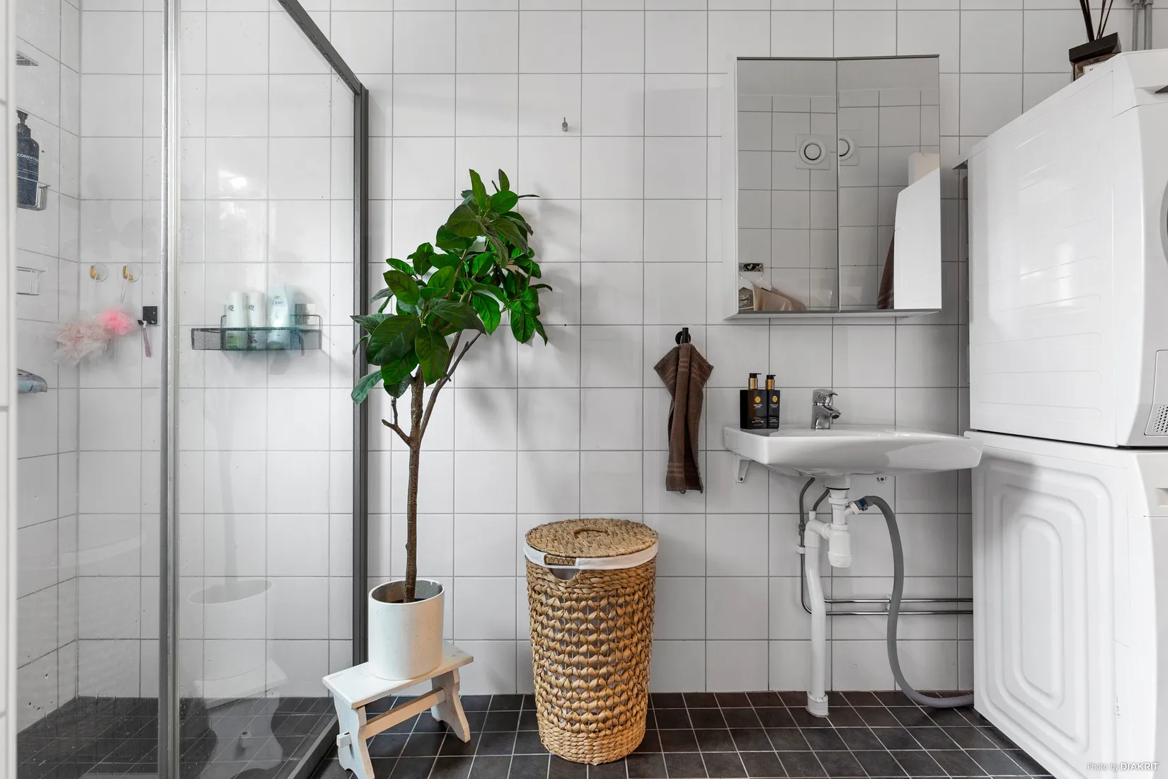 Bostadsrätt, Granitvägen 7B, 1 tr, Tyresö Centrum, Tyresö