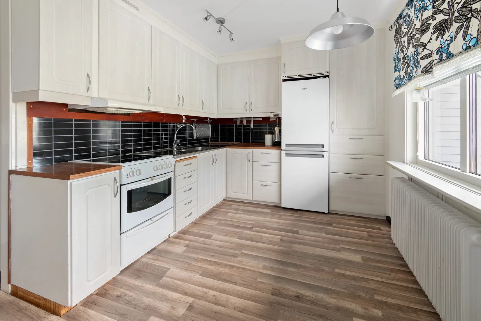 Radhus, Vallvägen 11, Södermalm, Lycksele