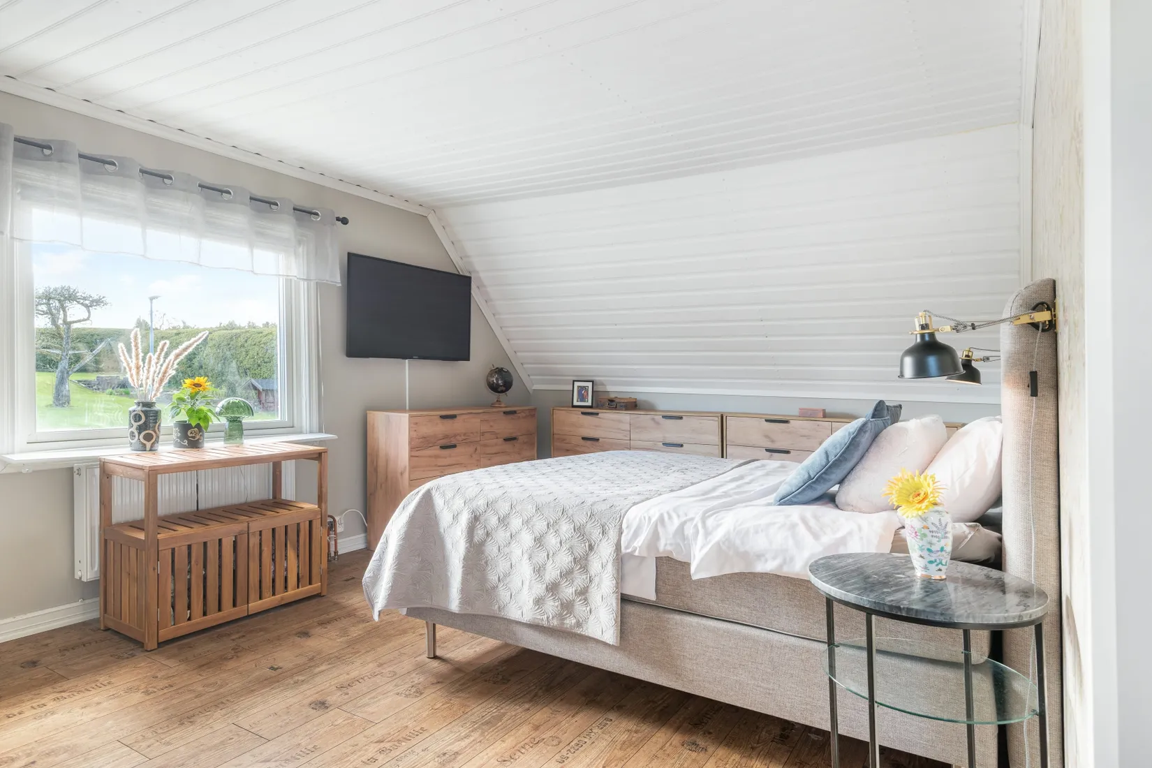 Villa, Bergsbovägen 12, Örby, Mark
