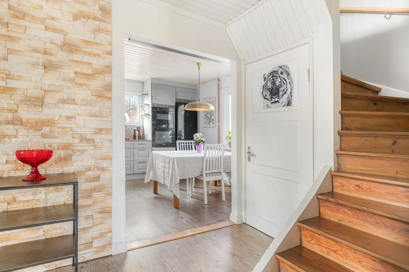 Villa, Bergsbovägen 12, Örby, Mark
