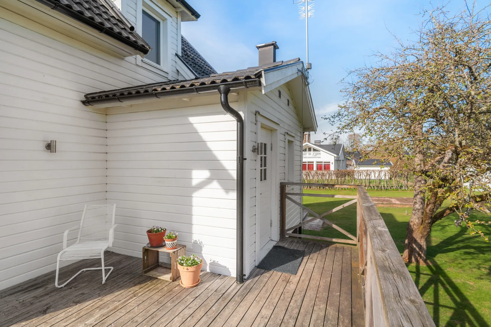 Villa, Bergsbovägen 12, Örby, Mark