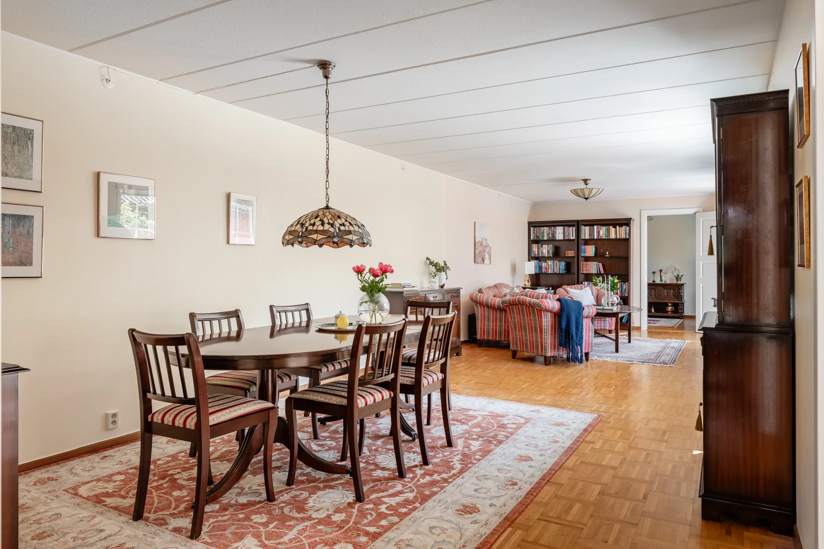 Villa, Radhus, Gräsandsgatan 28, Fågelhöjden, Nacka