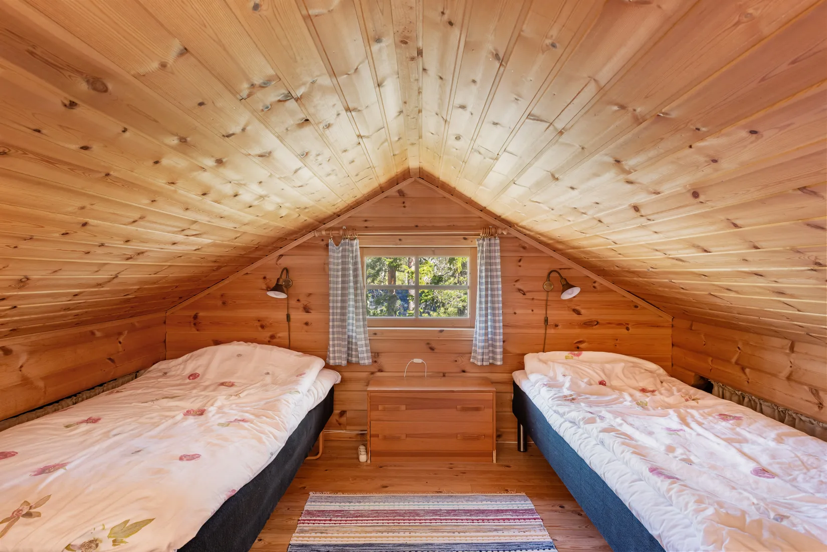 Fritidshus, Söderuddsvägen 16, Fjällboholmar, Norrtälje