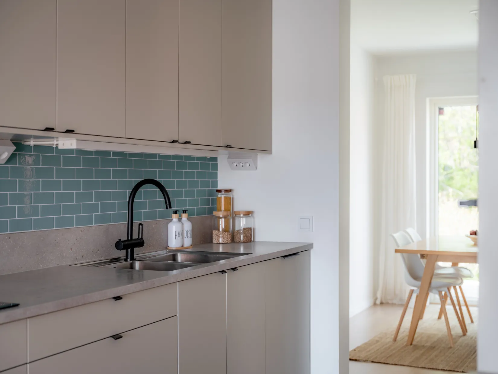 Bostadsrätt, Radhus, Prästgårdsvägen 9D, Runby, Upplands Väsby
